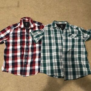 Three Pack (see all pics) Wrangler ATG Short Sleeve button up shirts